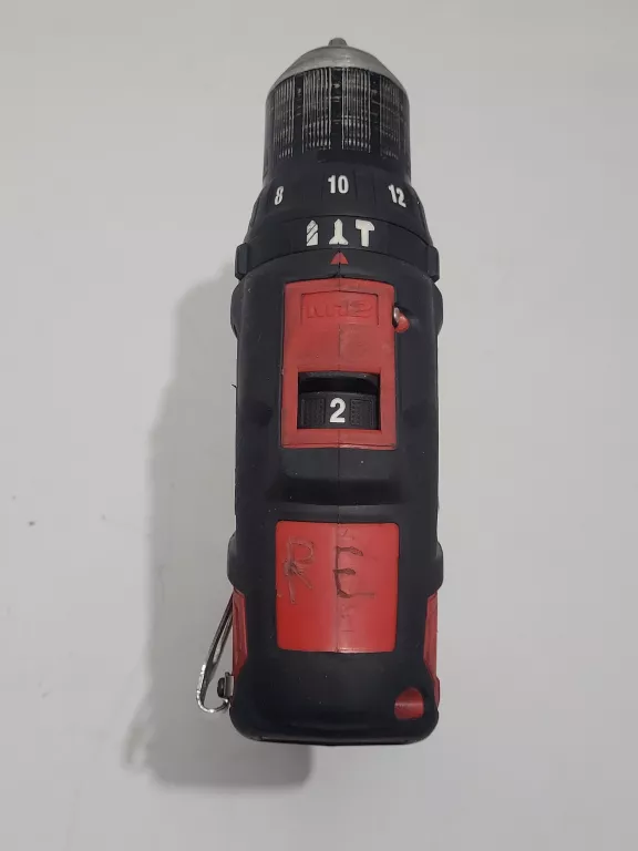 WIERTARKO-WKRĘTARKA AKUMULATOROWA Z UDAREM MILWAUKEE MODEL M12 BPD ZESTAW
