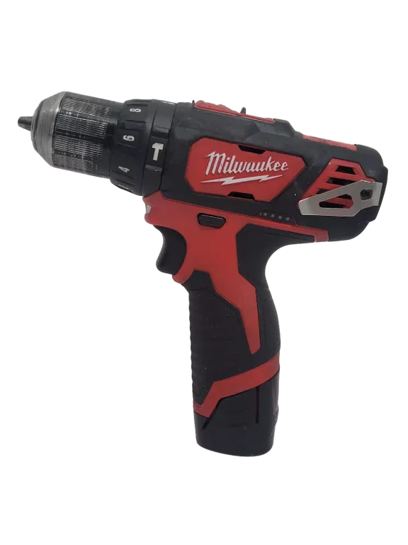 WIERTARKO-WKRĘTARKA AKUMULATOROWA Z UDAREM MILWAUKEE MODEL M12 BPD ZESTAW