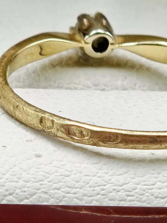 zloty-piescionek-diament-133-g-585-r16-007ct-marka-226434-1704211