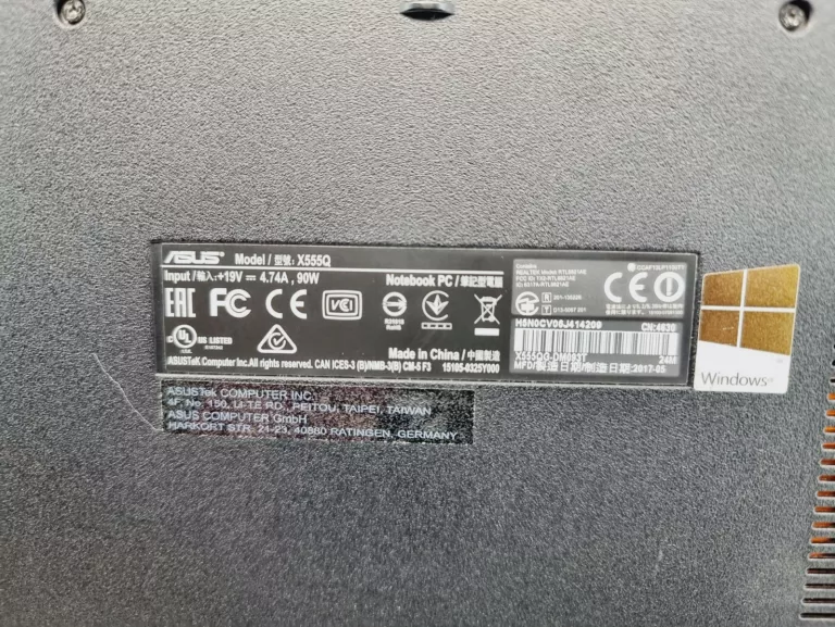 LAPTOP ASUS X555Q AMD A10-9600P 4GB 240GB
