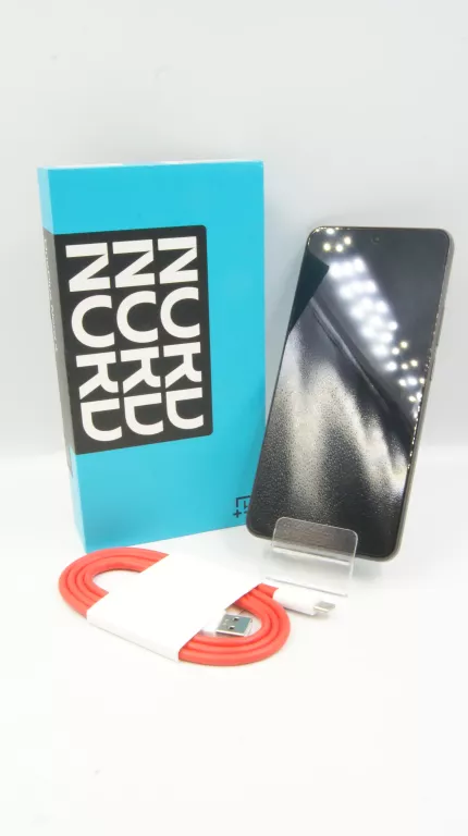 SMARTFON ONEPLUS NORD 4 KOMPLET GWARANCJA 12/256GB IDEALNY