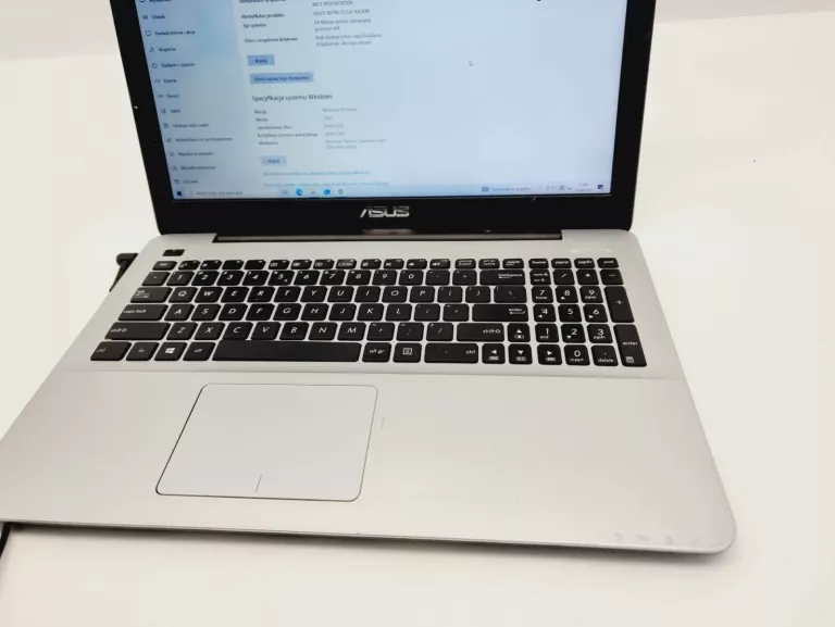 LAPTOP ASUS X555Q AMD A10-9600P 4GB 240GB