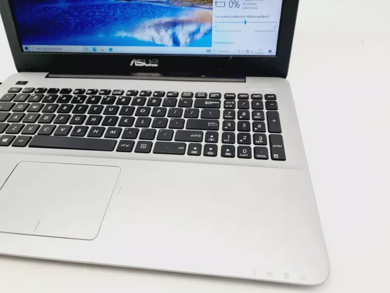 LAPTOP ASUS X555Q AMD A10-9600P 4GB 240GB
