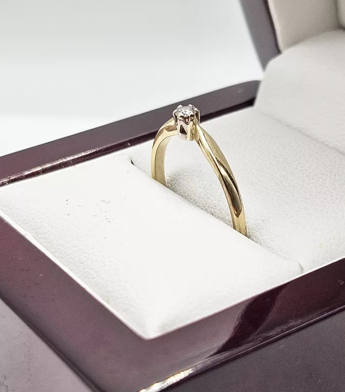 zloty-piescionek-diament-133-g-585-r16-007ct-ean-gtin-5905868202373