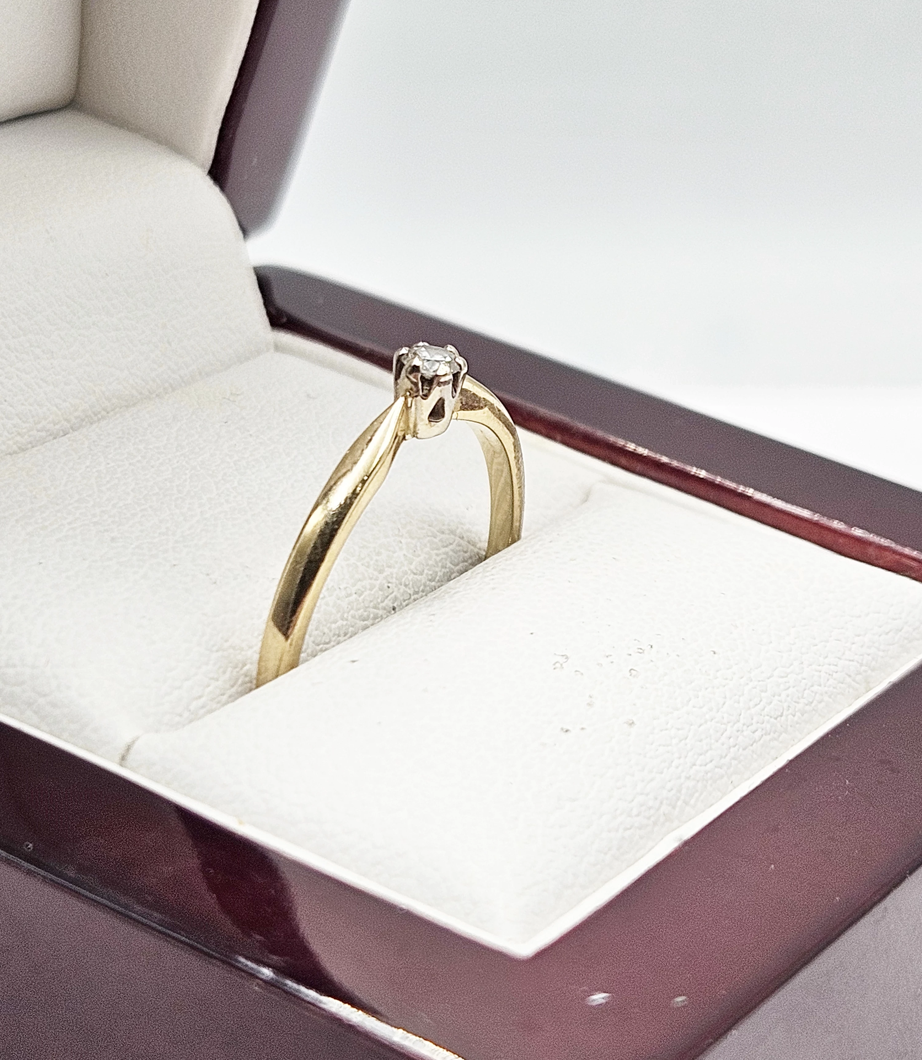 zloty-piescionek-diament-133-g-585-r16-007ct-grojecka-31-warszawa