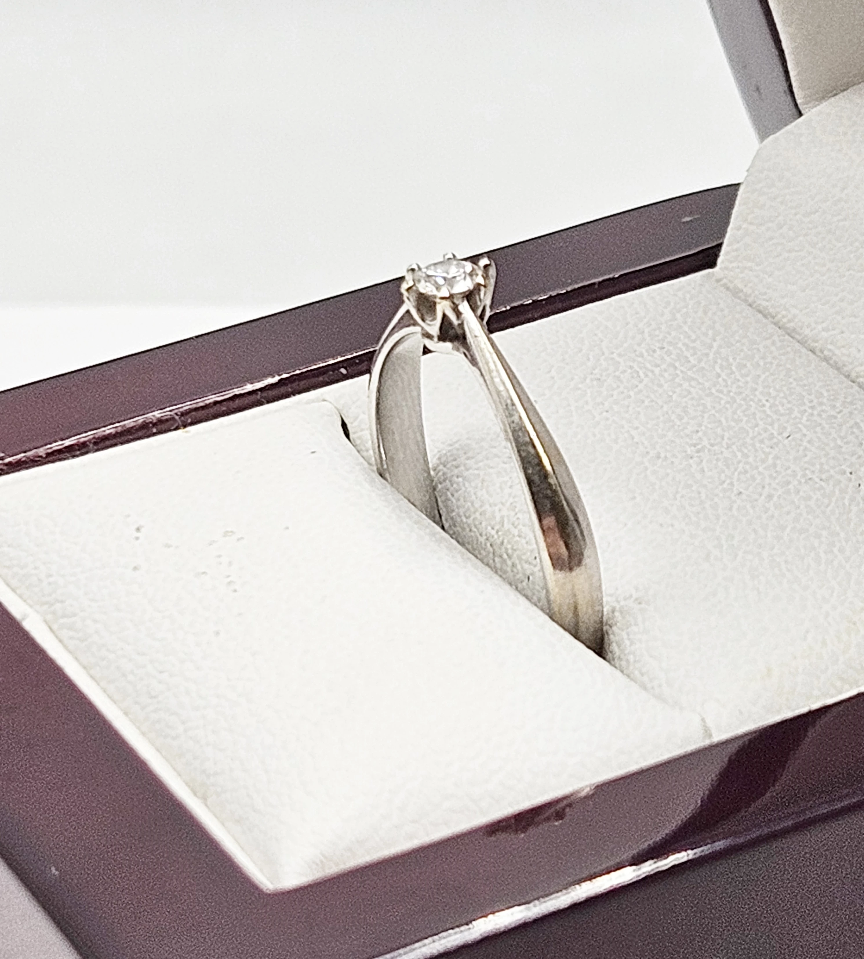 pierscionek-z-brylantem-r14-177g-013-ct-ean-gtin-5905868202373