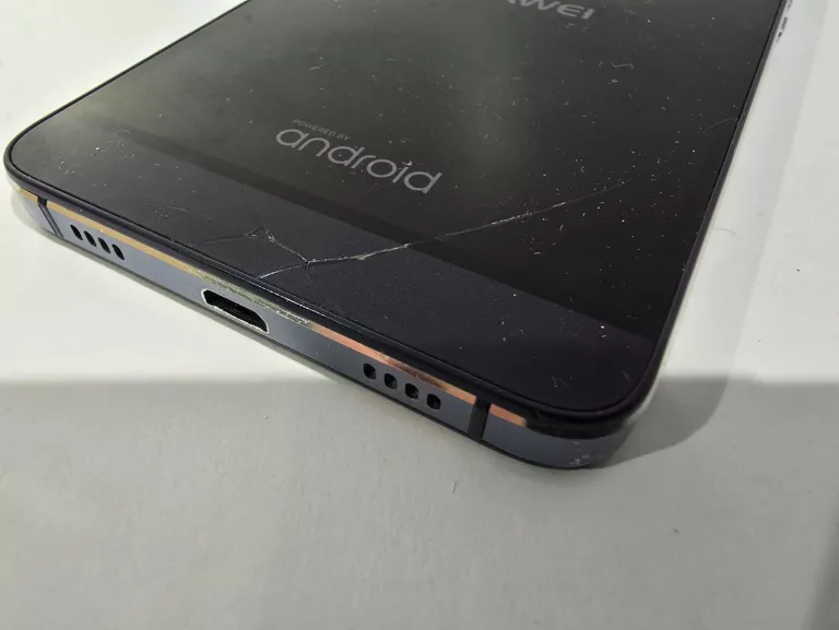 TELEFON HUAWEI SHOTX PĘKNIETY