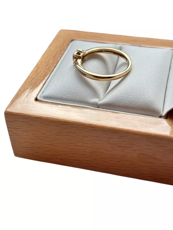 pierscionek-z-diamentami-zloto-585-luksusowy-design-waga-222