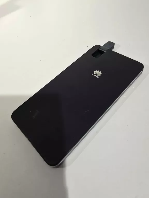 TELEFON HUAWEI SHOTX PĘKNIETY
