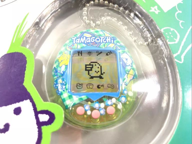 ZABAWKA TAMAGOTCHI - STAINED GLASS WINTER
