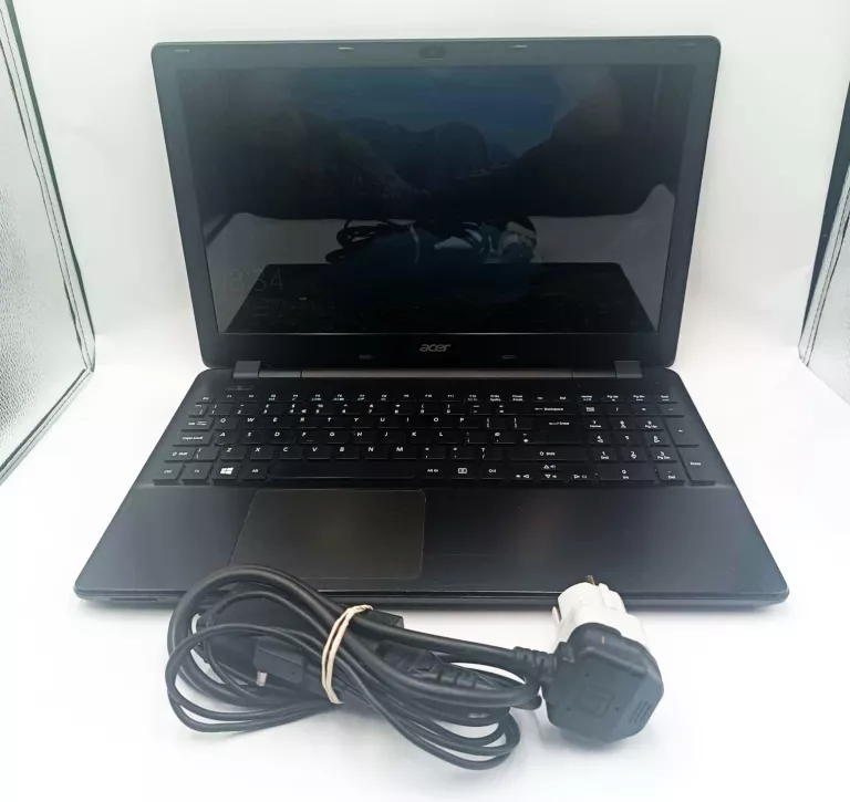 LAPTOP ACER E5-511 + ZASILACZ/ WIN 10HOME 4/500 GB OPIS!