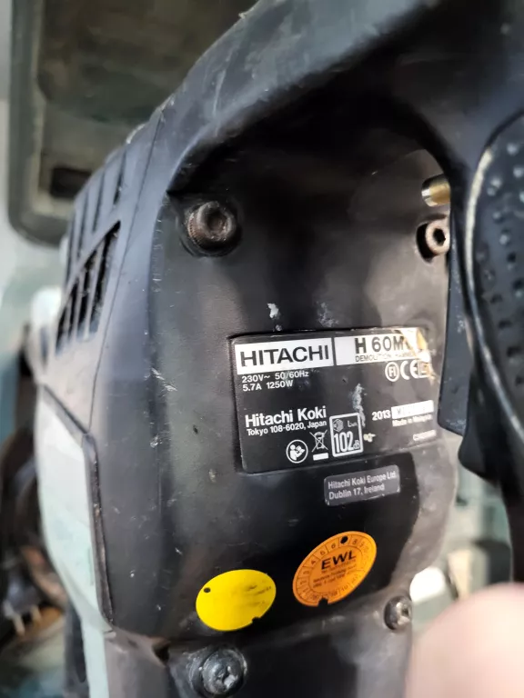 MŁOT UDAROWO-OBROTOWY HITACHI H60MC + WALIZKA + DŁUTA