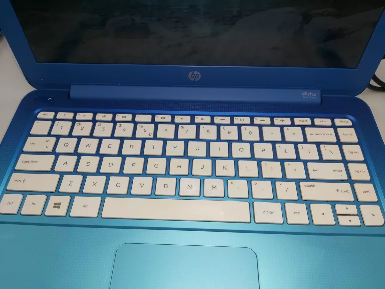 LAPTOP HP STREAM PC13 13-C000NW 2/32GB WIN 8.1 CELERON