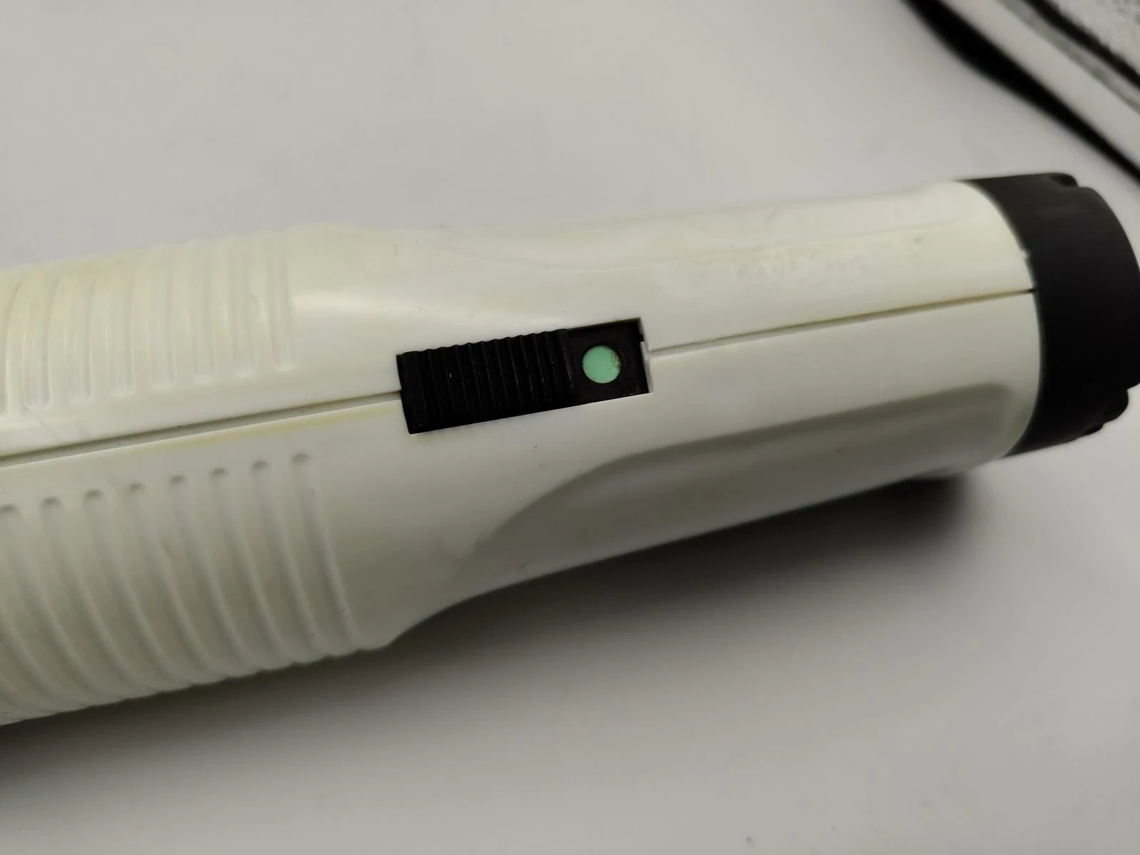 suszkarka-biala-aka-ld11-330w-liczba-predkosci-nadmuchu-2