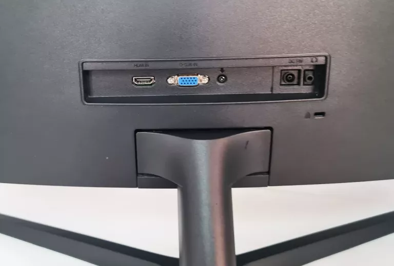 MONITOR SAMSUNG LC27R500FH 27 " 1920 X 1080