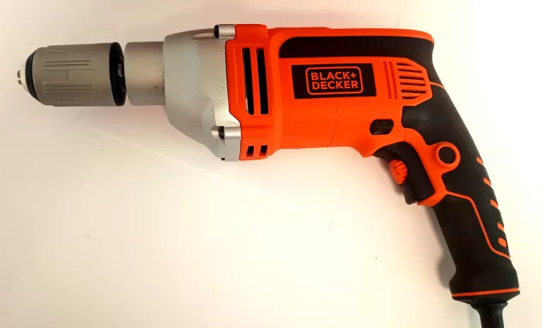 WIERTARKA UDAROWA BLACK+DECKER KR806K WALIZKA