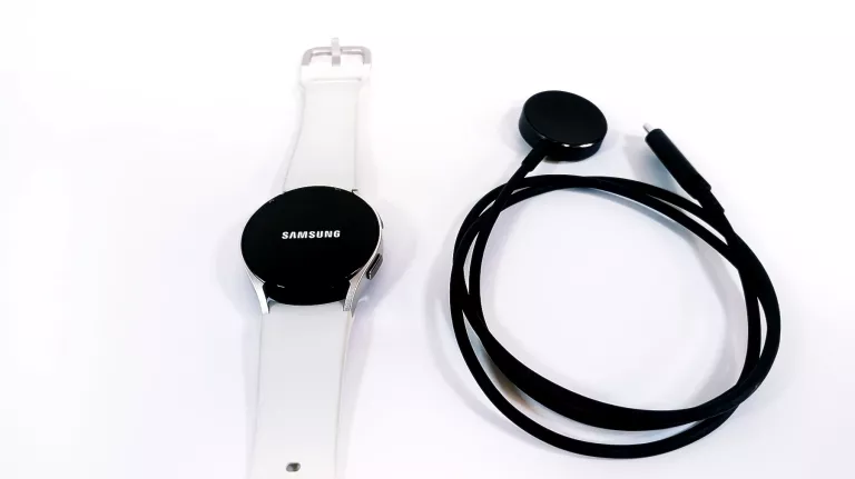 SMARTWATCH SAMSUNG GALAXY 6 / ŁADOWARKA SM-R930 / GW MEDIA EXPERT