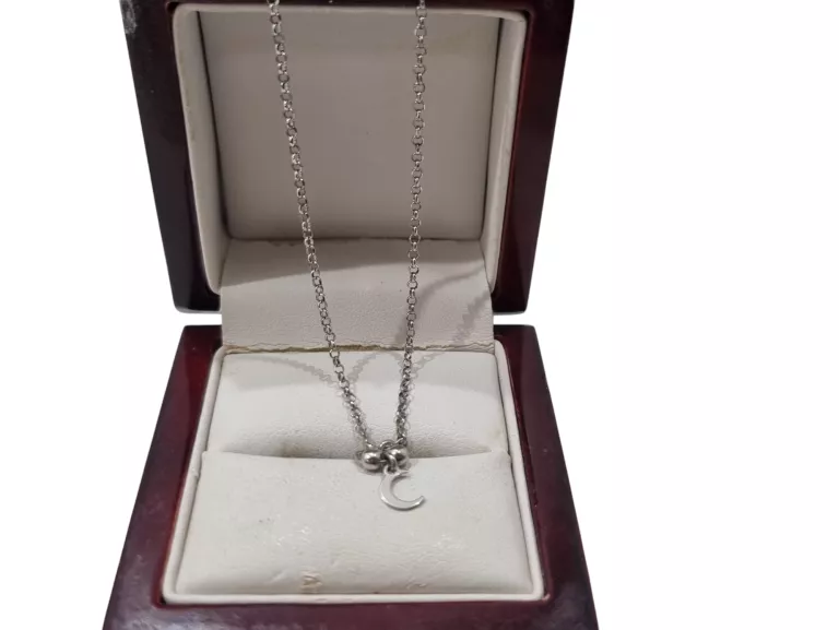 SREBRNA CELEBRYTKA PR.925 PÓŁKSIĘŻYC 2,30GR 42CM