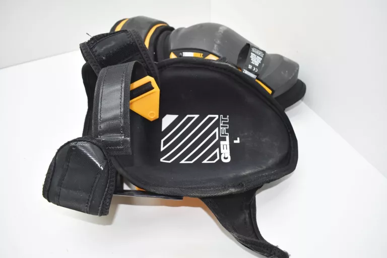 TOUGHBUILT TB-KP-G3 - NAKOLANNIKI ŻELOWE FANATIC