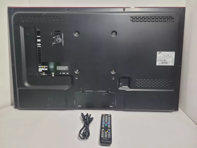 TELEWIZOR 40" SAMSUNG MODEL UE40D5500 LED SMART TV ZESTAW OPIS