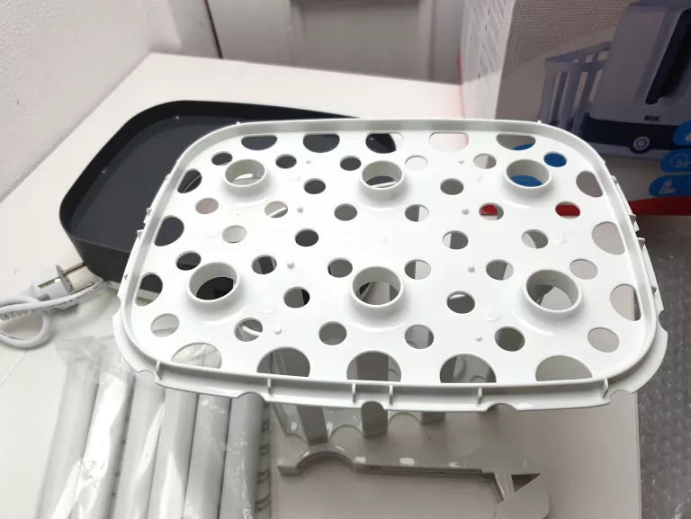 STERYLIZATOR PAROWY ELEKTRYCZNY NUK VARIO EXPRESS