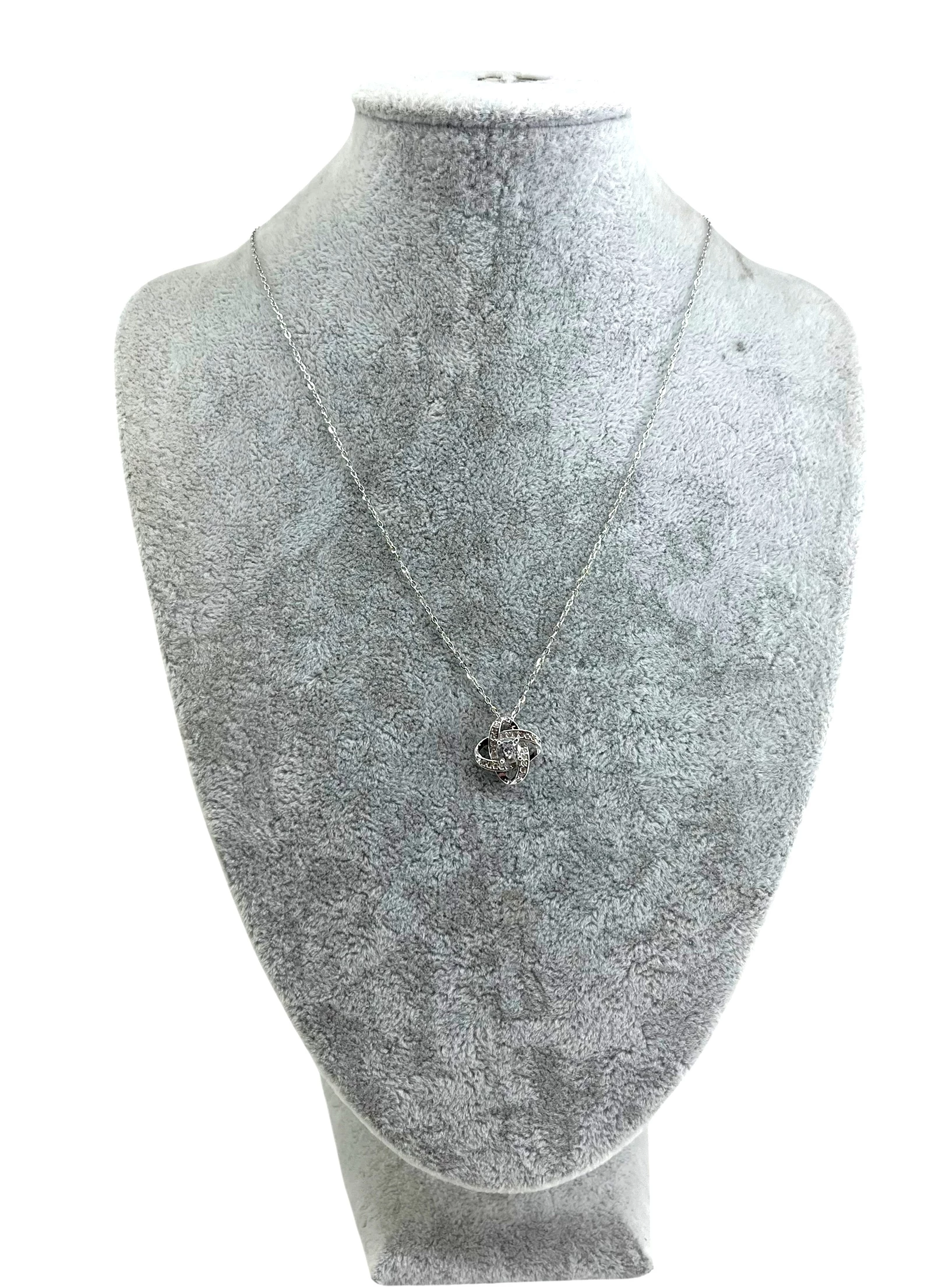 wyjatkowy-naszyjnik-z-zawieszka-z-cyrkoniami-45cm-material-15835-256