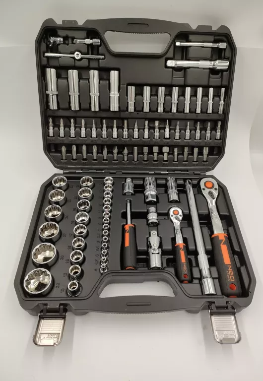 ZESTAW KLUCZY NEO TOOL 86 CZĘŚCI