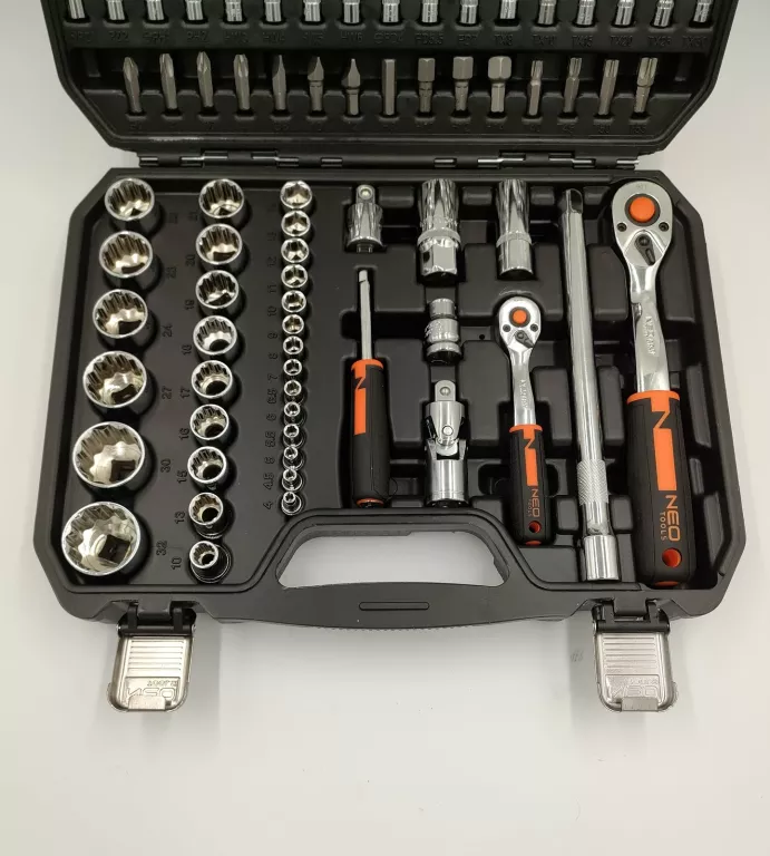 ZESTAW KLUCZY NEO TOOL 86 CZĘŚCI