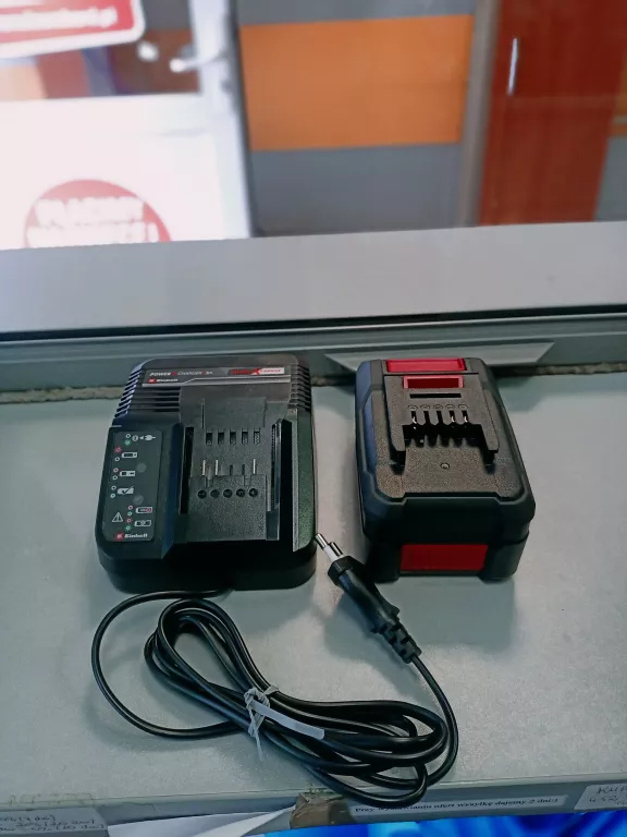 ŁADOWARKA + AKUMULATOR EINHELL POWER X-CHANGE 18V
