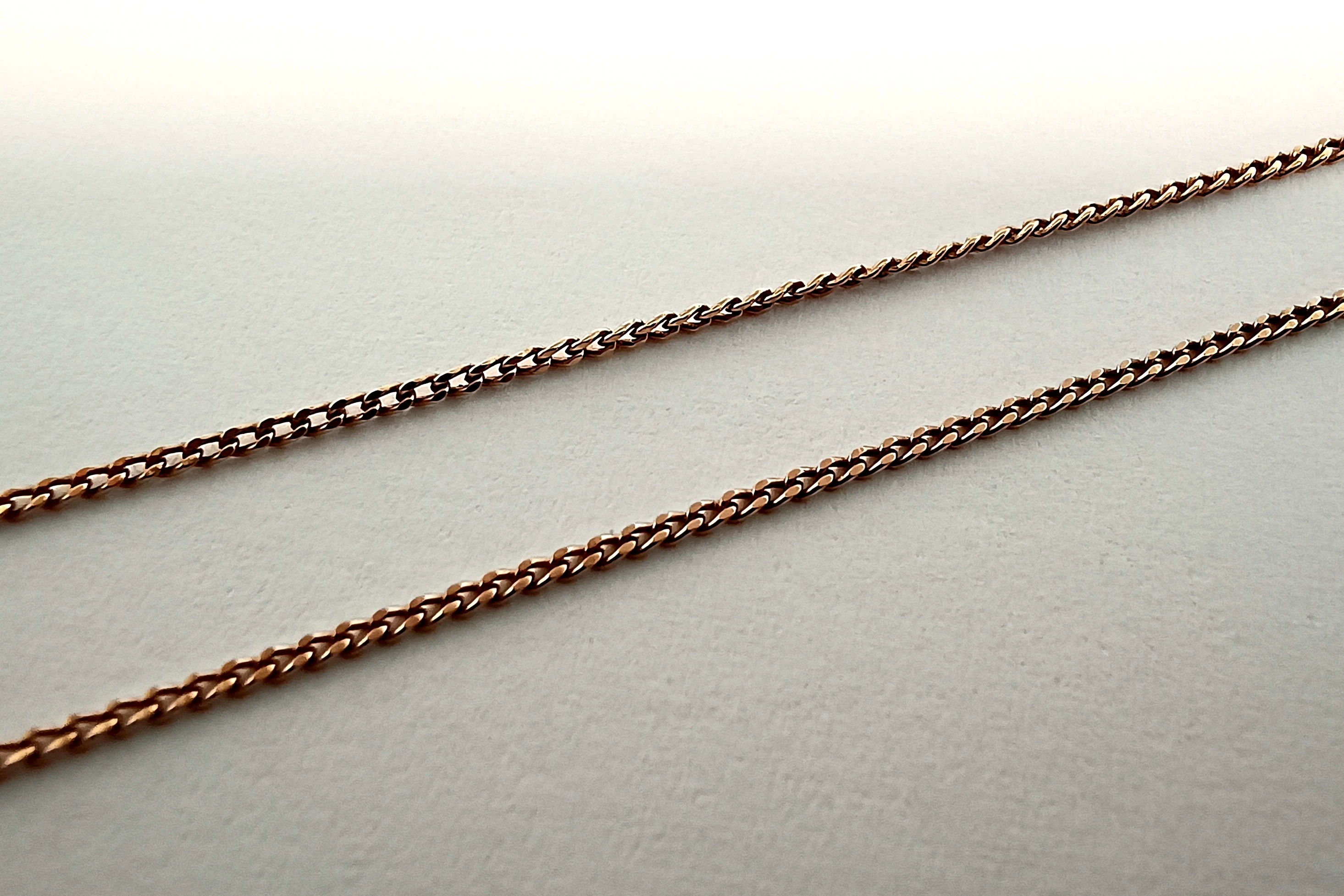 piekny-zloty-lancuszek-585583-288g-44cm-material-dominujacy-223721-131072