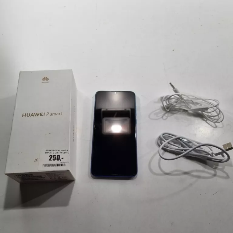 SMARTFON HUAWEI P SMART 3 GB / 64 GB 4G (LTE) NIEBIESKI