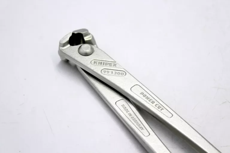 CĘGI ZBROJARSKIE 300 MM KNIPEX