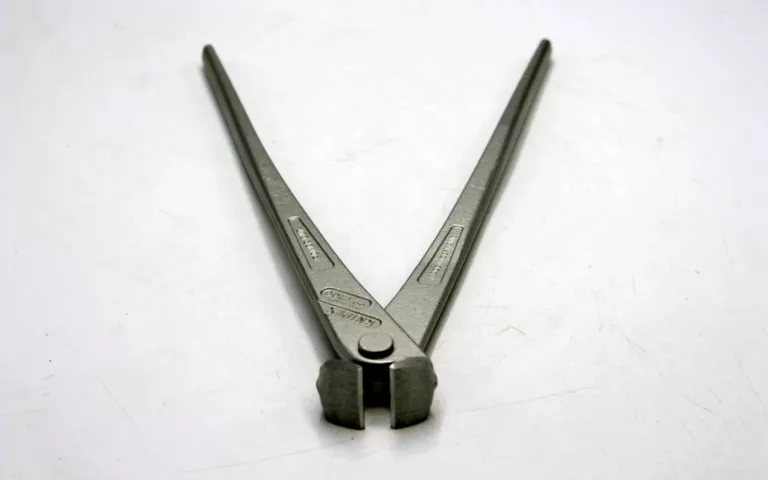 CĘGI ZBROJARSKIE 300 MM KNIPEX