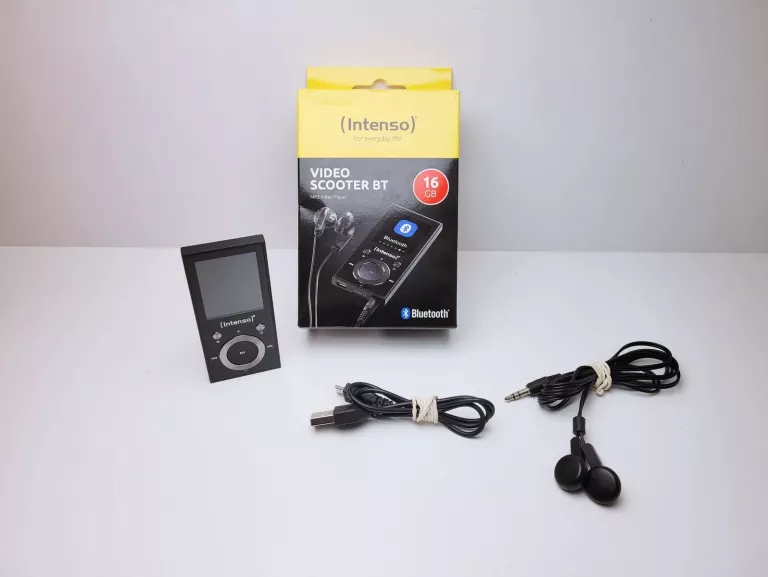 ODTWARZACZ MP3 INTENSO 16GB VIDEO SCOOTER 1.8 CZARNY KOMPLET