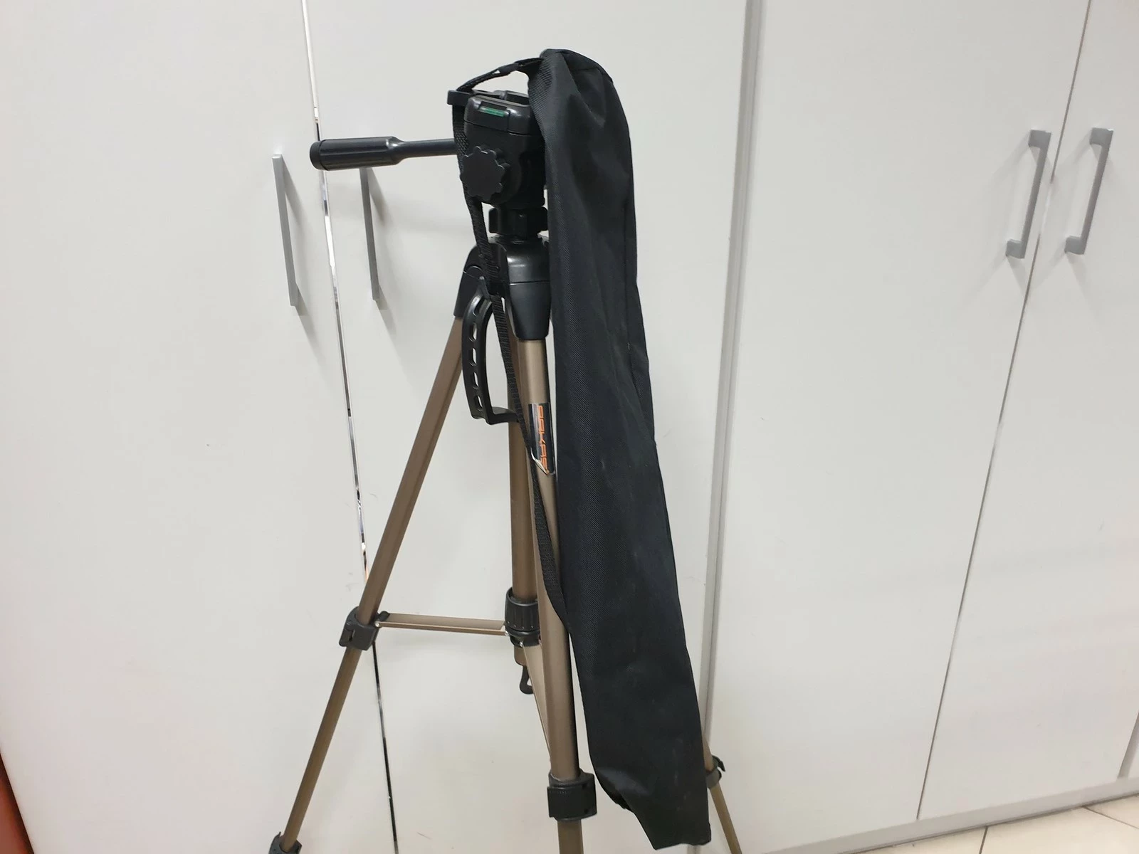 statyw-tripod-arkas-stan-11323-2