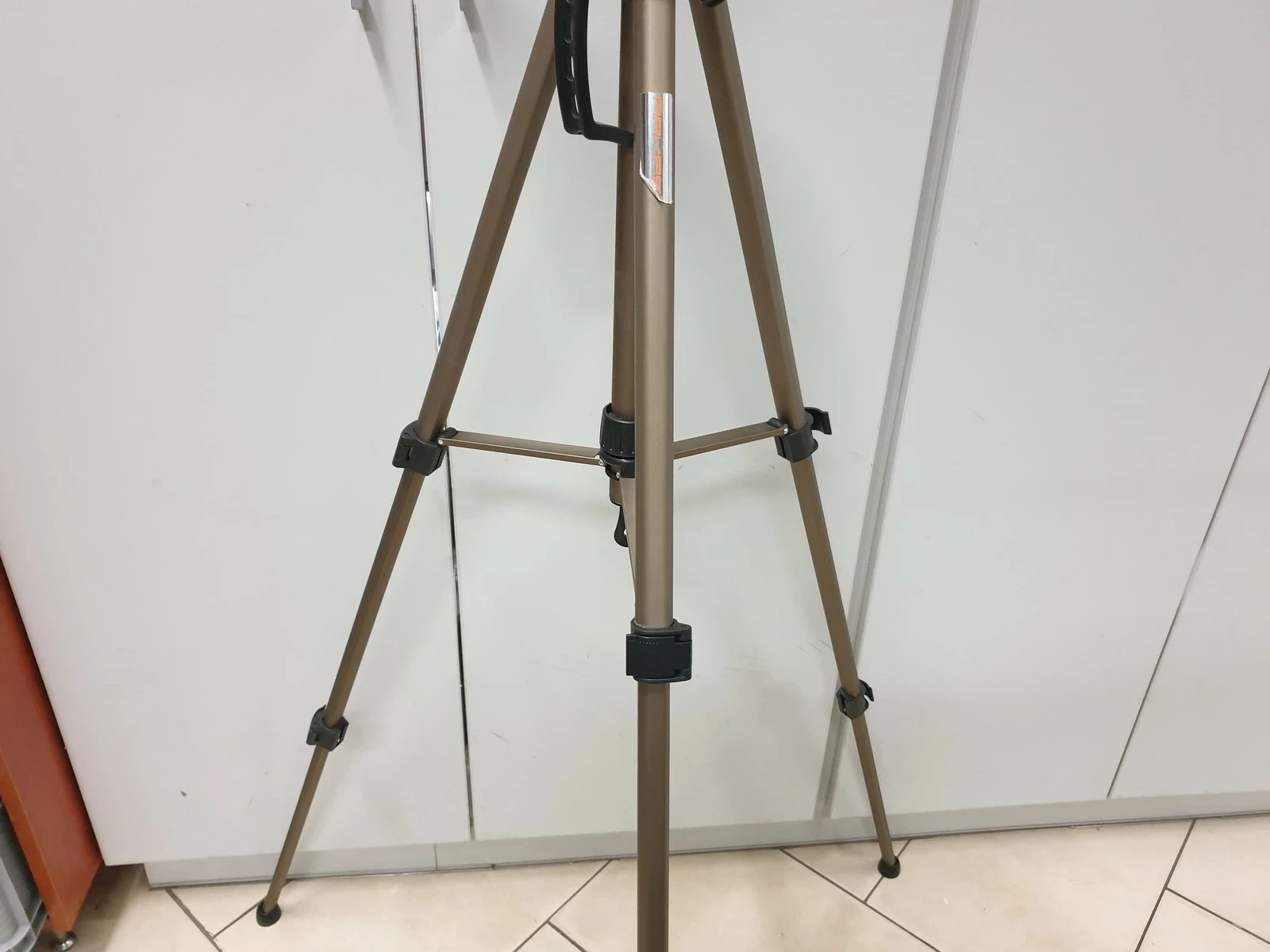 statyw-tripod-arkas-ean-gtin-087956684027