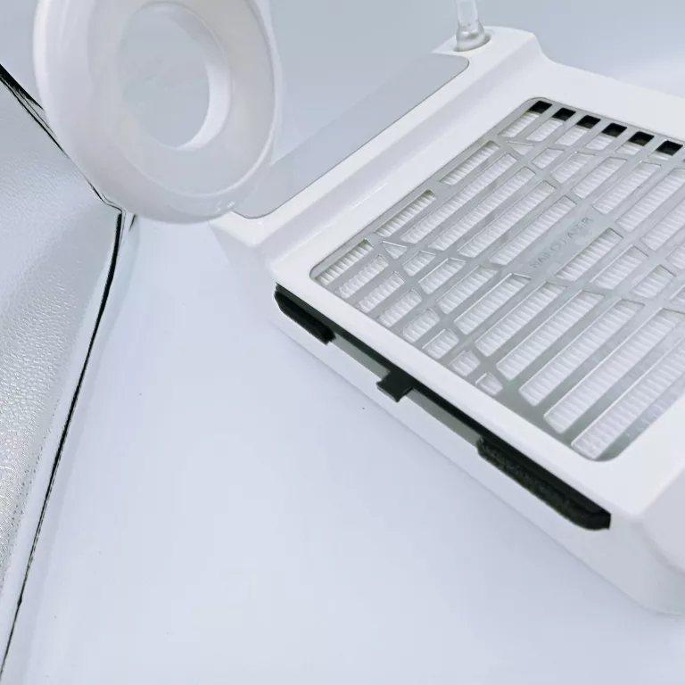 ODKURZACZ DO PAZNOKCI Z LAMPĄ 60 W WENTYLATOR DO ODSYSANIA PYŁU