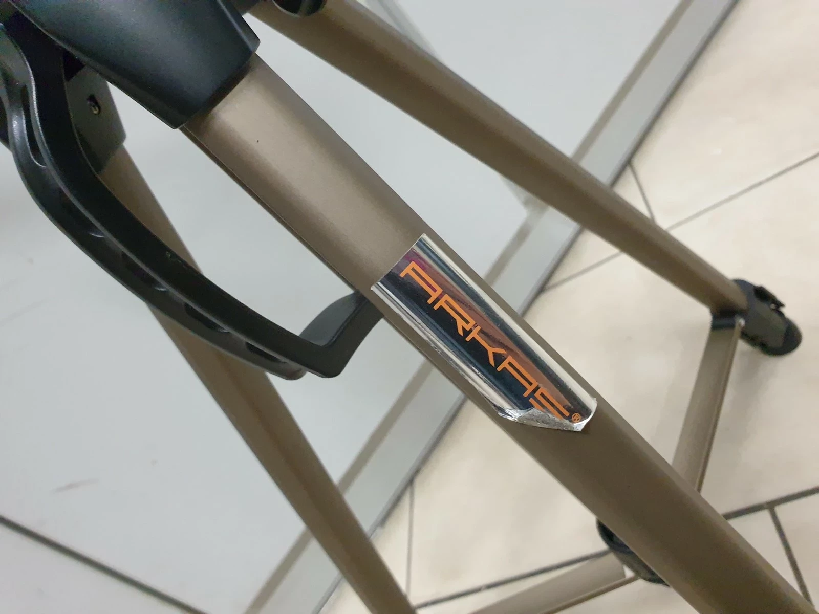 statyw-tripod-arkas-ean-gtin-087956684027