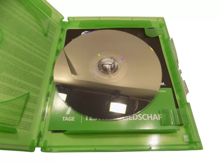 GRY NA XBOX ONE 4 SZT. GTA V, COD GHOSTS, ASSASSINS, THE CREW 2