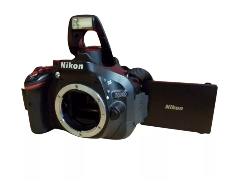 APARAT NIKON D5200