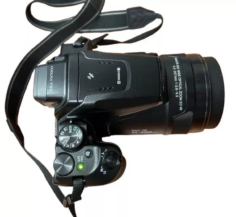 APARAT NIKON COLPIX P900