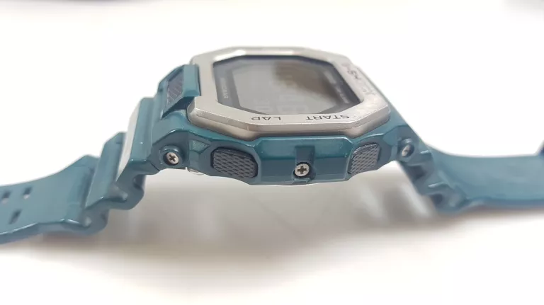 ZEGAREK CASIO G-SHOCK GBX-100-2