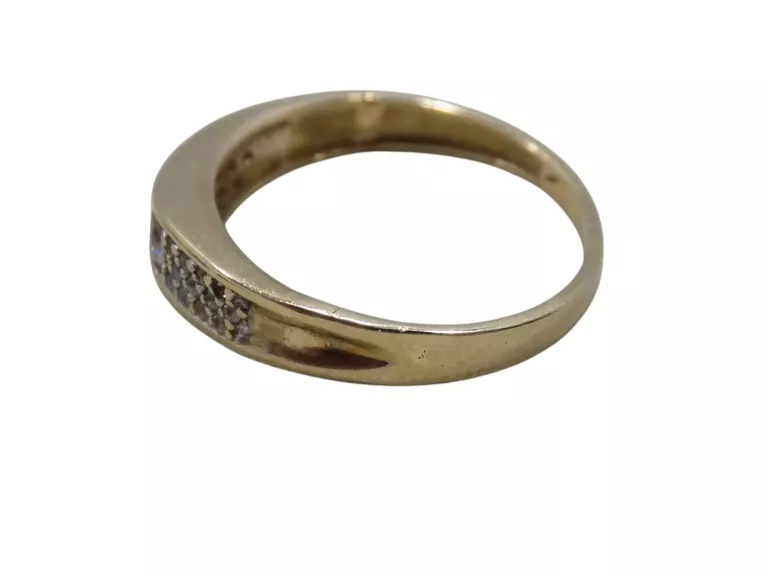 ZŁOTY  PIERŚCIONEK OKOŁO 1,71G PR 333