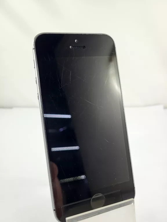 TELEFON IPHONE 5S 16GB RYSY NA EKRANIE