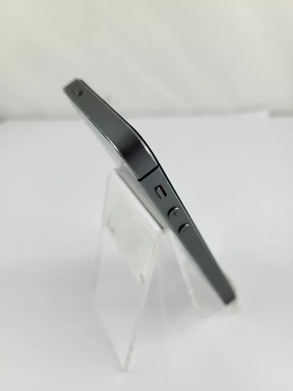 TELEFON IPHONE 5S 16GB RYSY NA EKRANIE