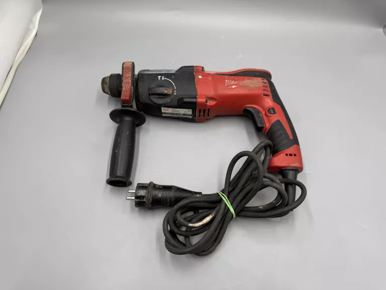 MŁOTOWIERTARKA MILWAUKEE PH 26 T