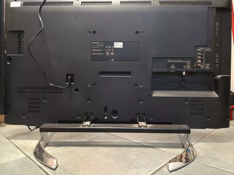 SMART TV PANASONIC TX-40DXU601 + PILOT