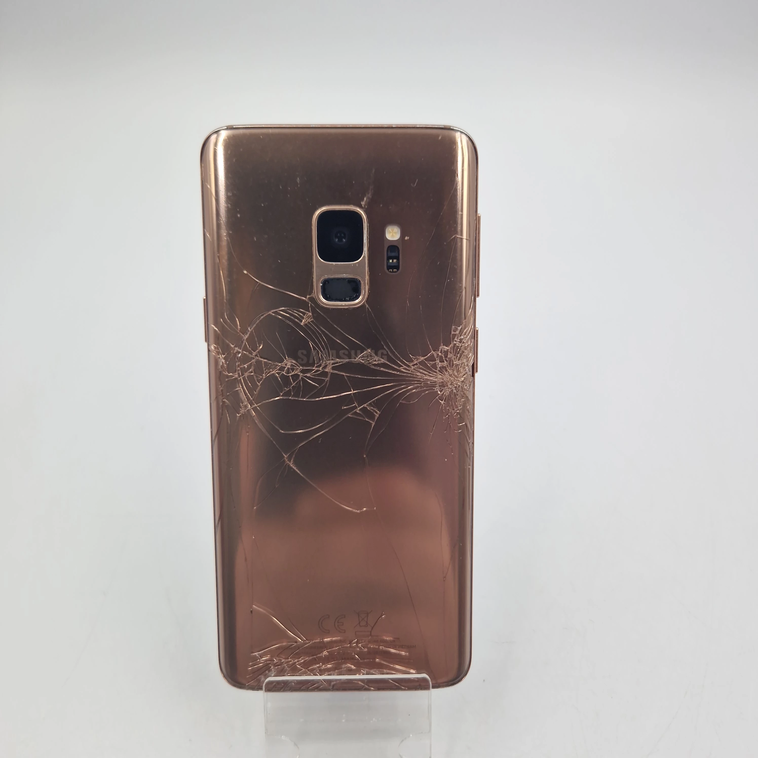 telefon-samsung-s9-zbity-64gb-4gb-ram-ean-gtin-887276281797