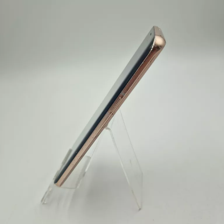 telefon-samsung-s9-zbity-64gb-4gb-ram-przekatna-ekranu-580