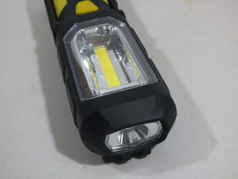 LAMPA WARSZTATOWA TECHLINER